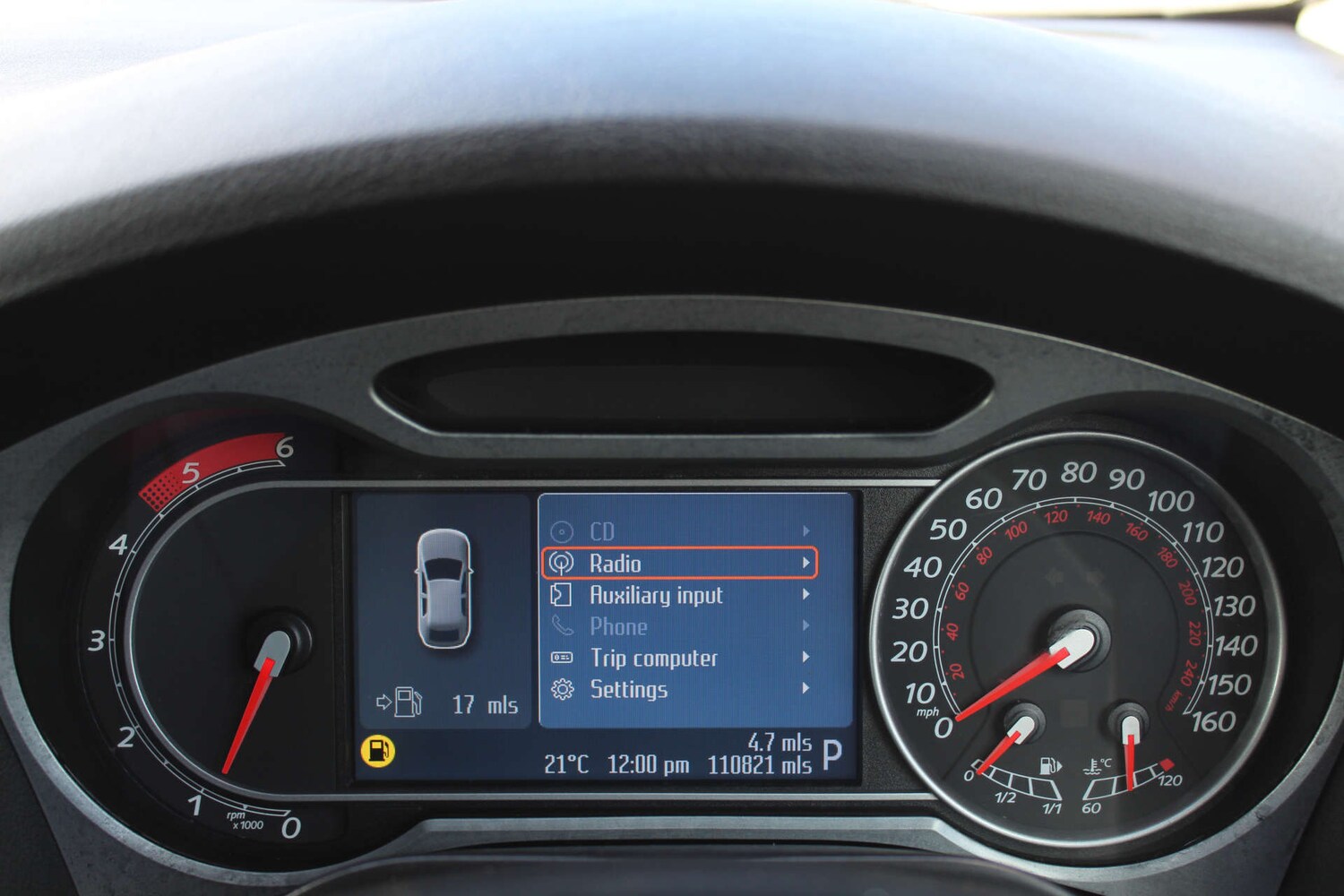 Used Ford S-Max 2010 for sale - 76103759: Photo 19