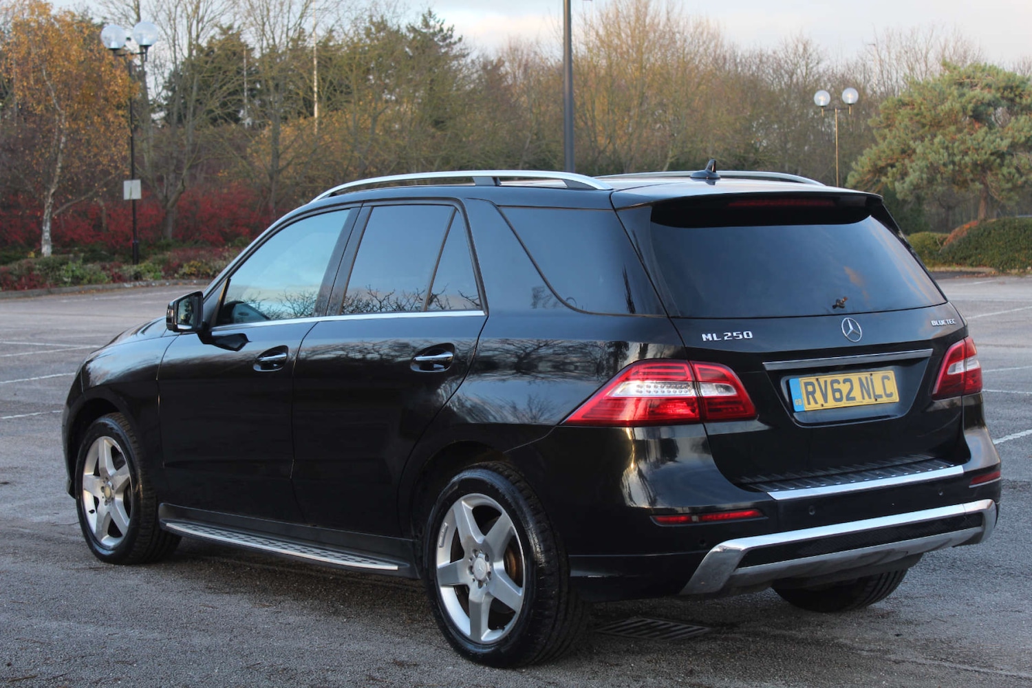 Used Mercedes-Benz M-Class 2012 for sale - 76103899: Photo 4