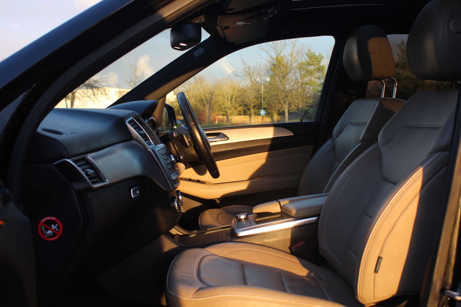 Used Mercedes-Benz M-Class 2012 for sale - 76103899: Photo 8