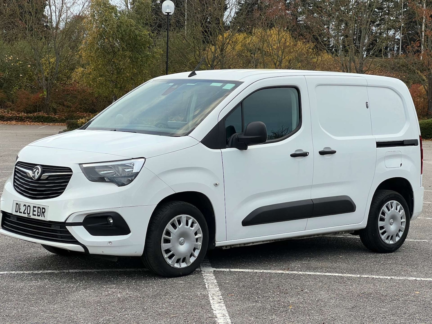 Used Vauxhall Combo 2020 for sale - 76509325: Photo 3