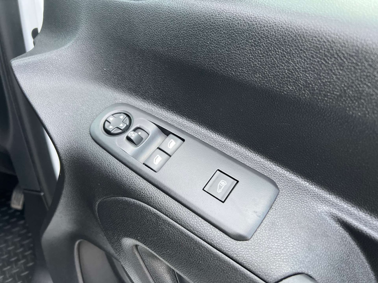 Used Vauxhall Combo 2020 for sale - 76509325: Photo 38