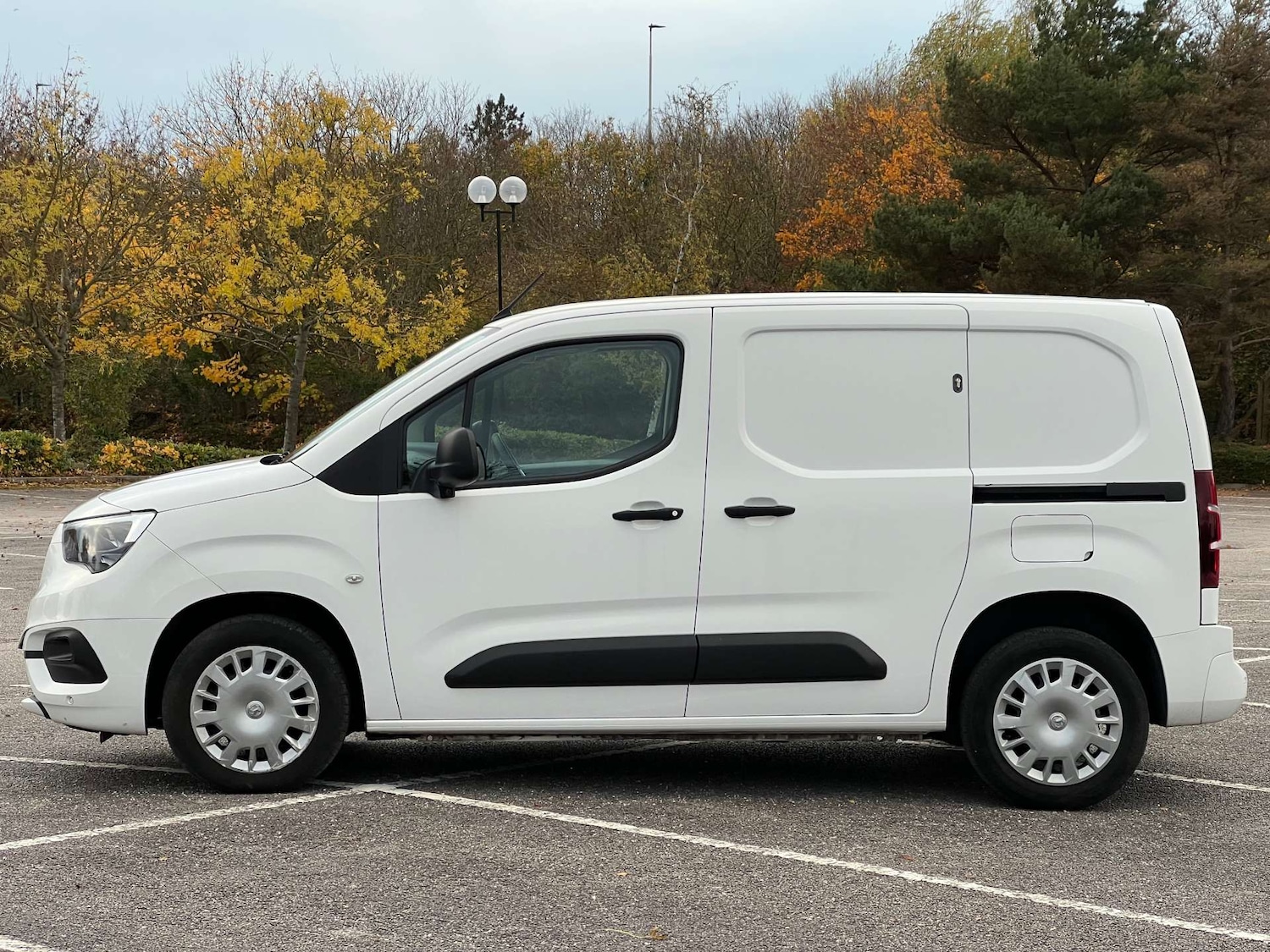 Used Vauxhall Combo 2020 for sale - 76509325: Photo 5