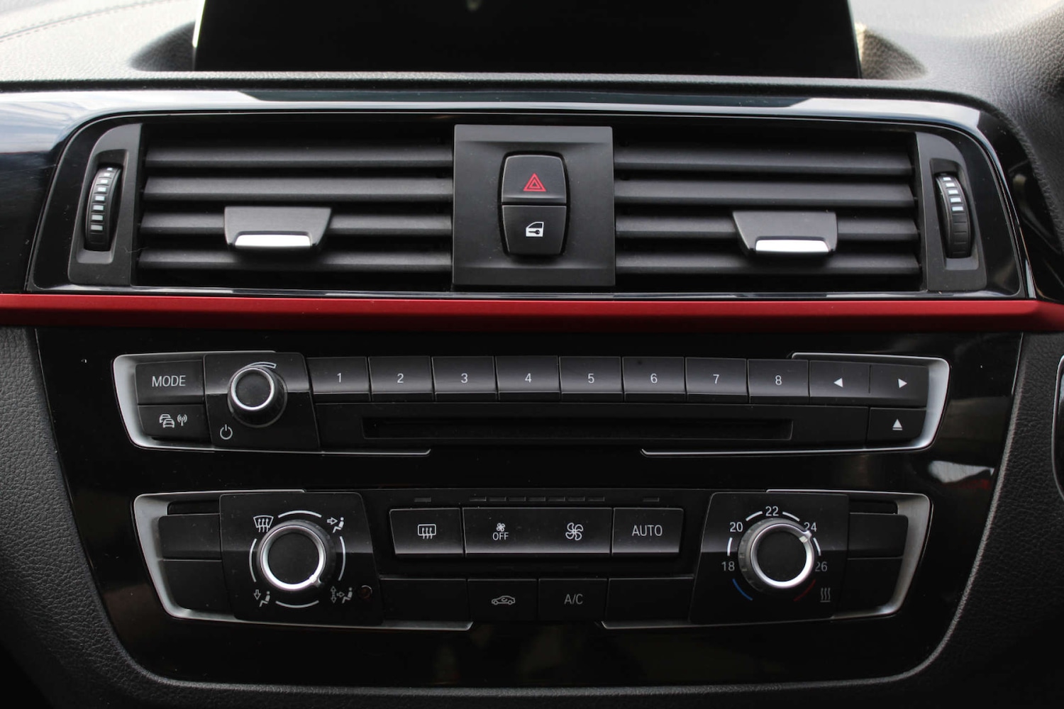 Used BMW 1 Series 2018 for sale - 76103748: Photo 23