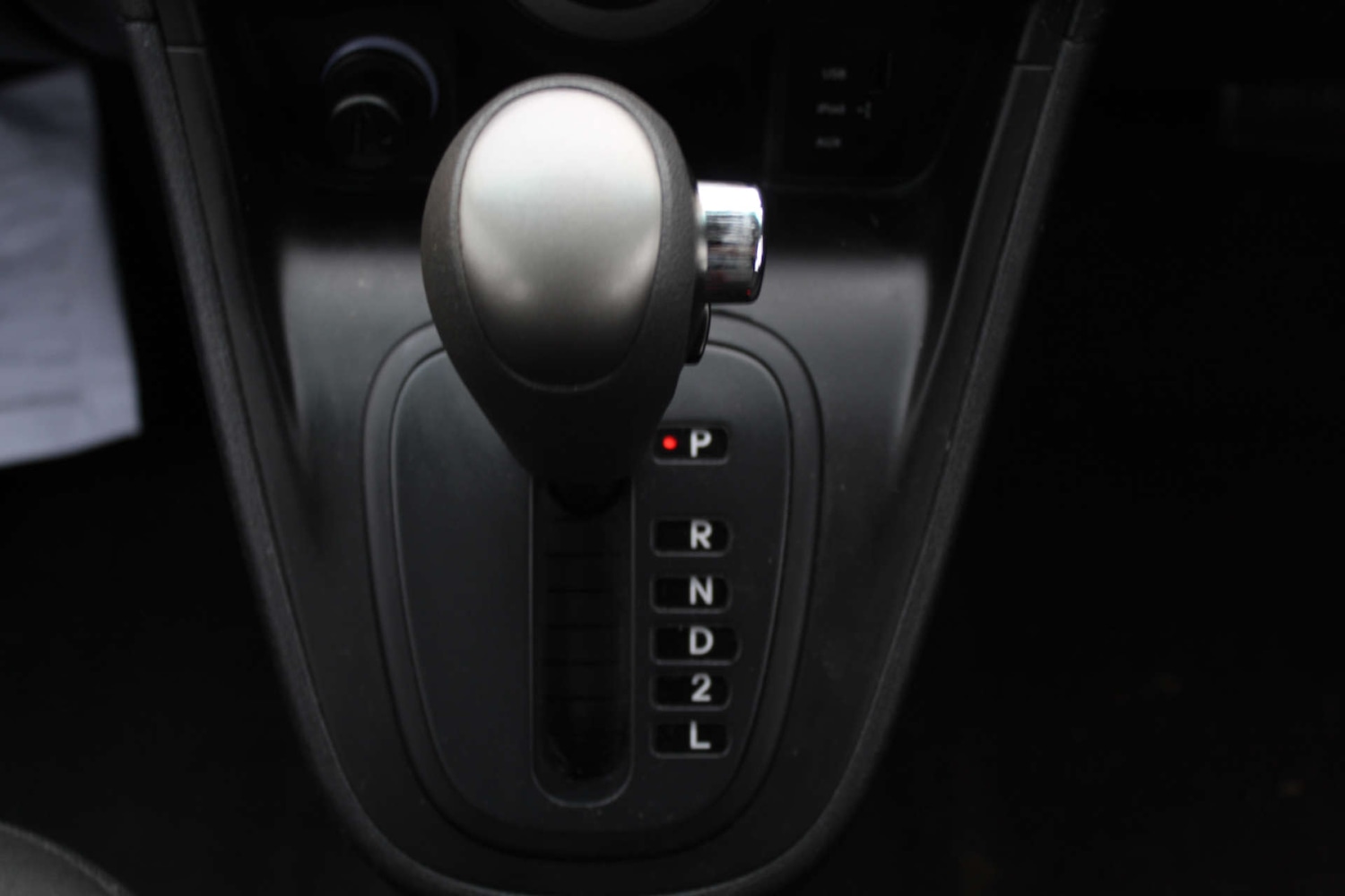 Used Hyundai i10 2012 for sale - 76143234: Photo 16