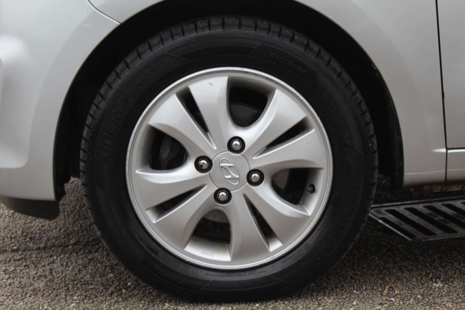 Used Hyundai i10 2012 for sale - 76143234: Photo 24
