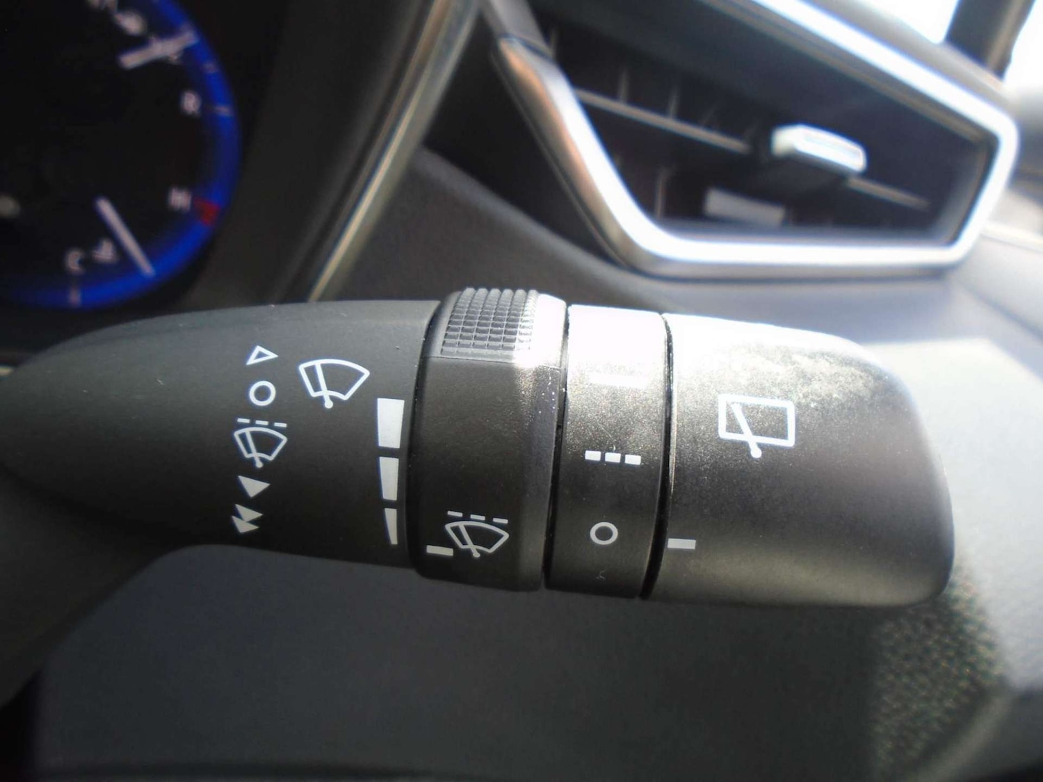 Used Toyota Corolla 2021 for sale - 76103912: Photo 23