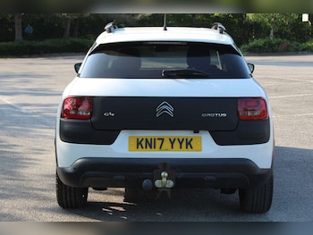 Used Citroen C4 Cactus 2017 for sale - 76103779: Photo