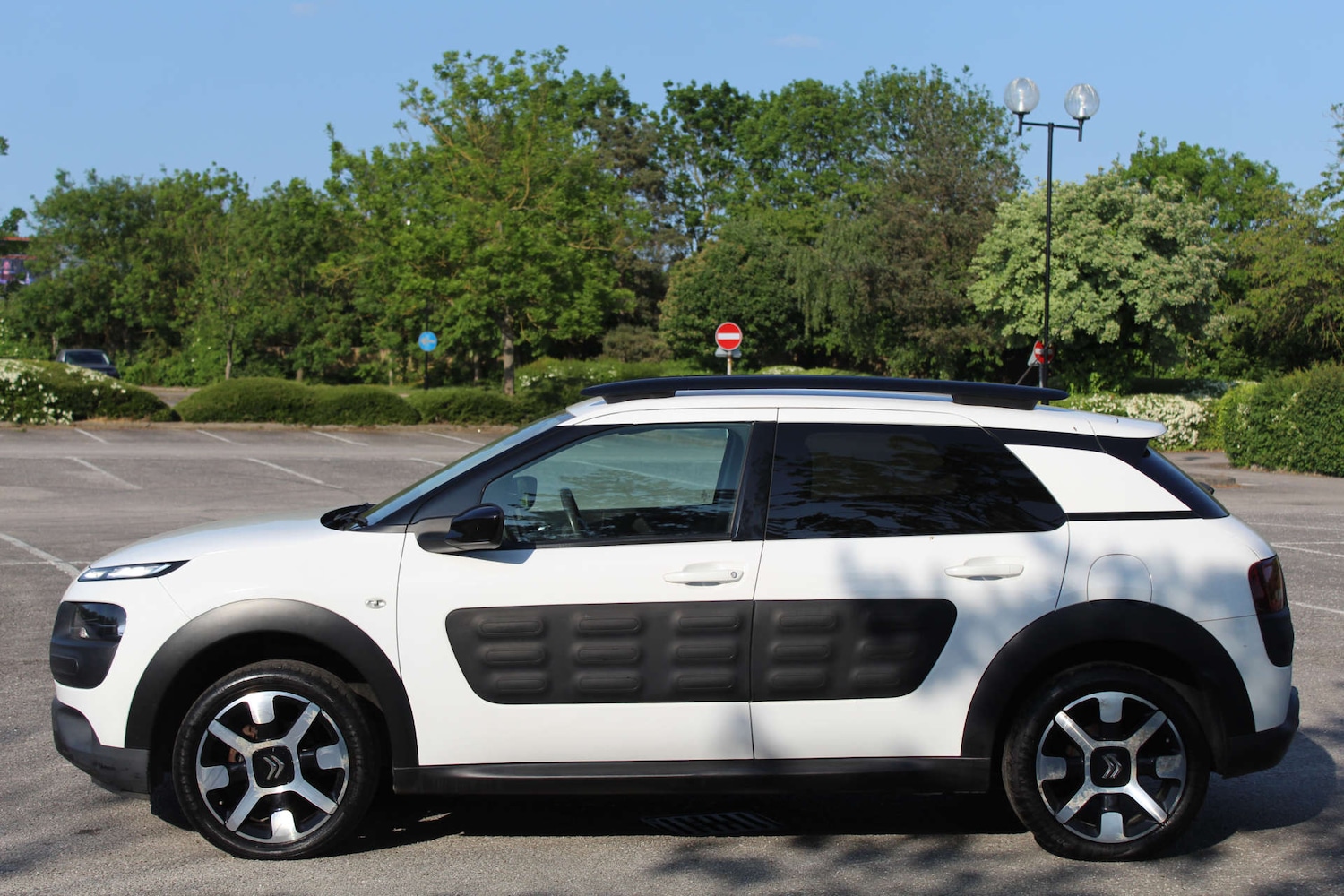 Used Citroen C4 Cactus 2017 for sale - 76103779: Photo 6
