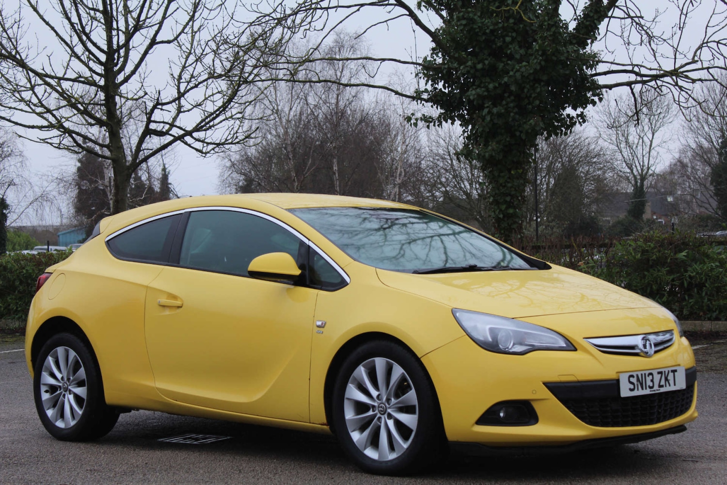 Used Vauxhall Astra 2013 for sale - 76518045: Photo 1