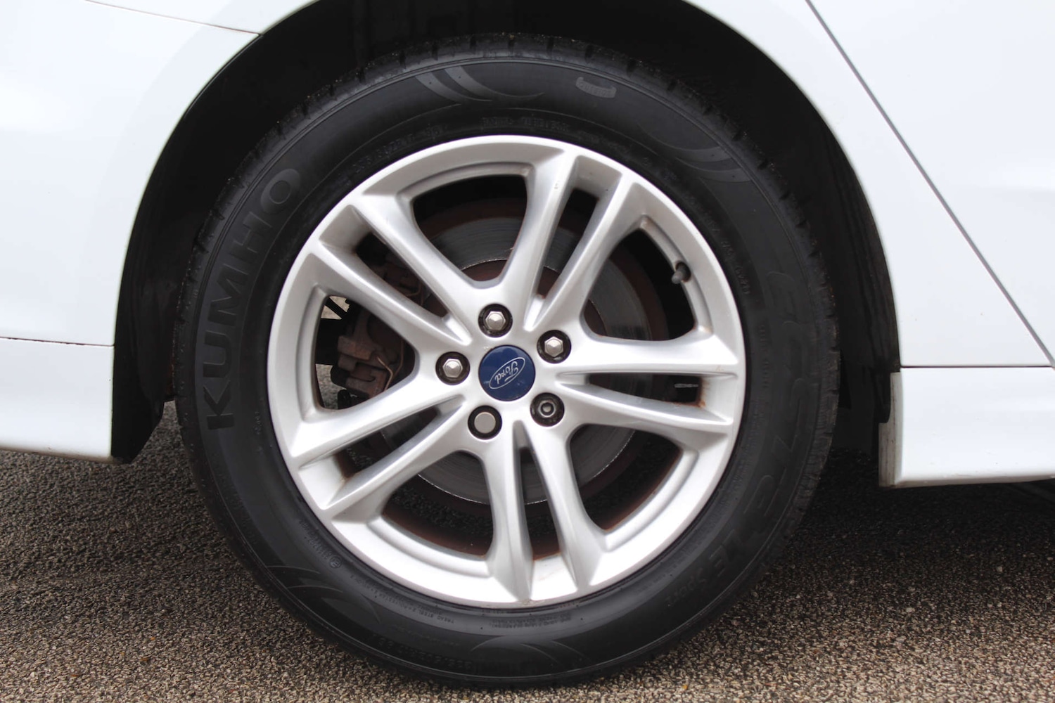 Used Ford Mondeo 2015 for sale - 76103856: Photo 32