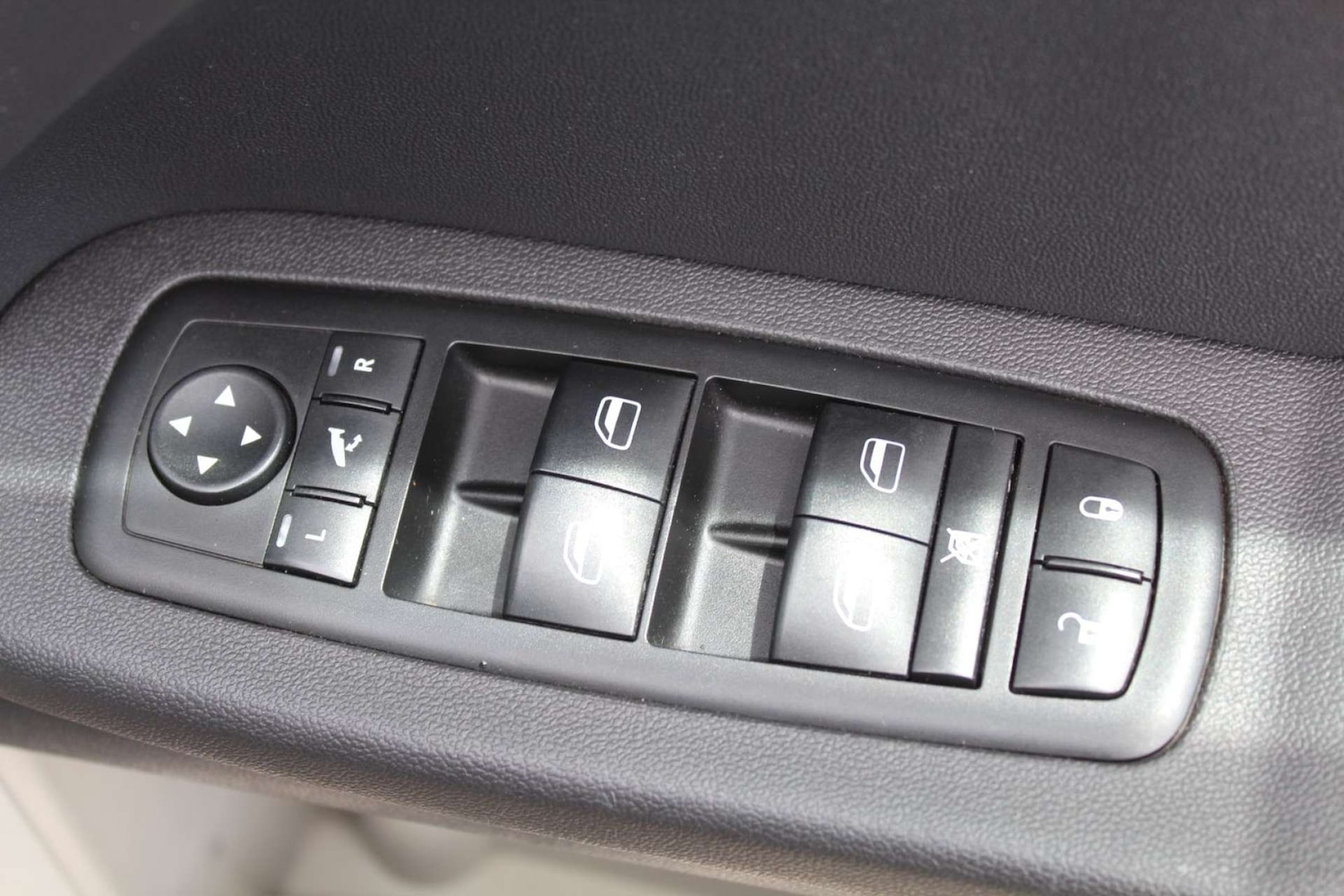 Used Dodge Journey 2009 for sale - 76103921: Photo 24