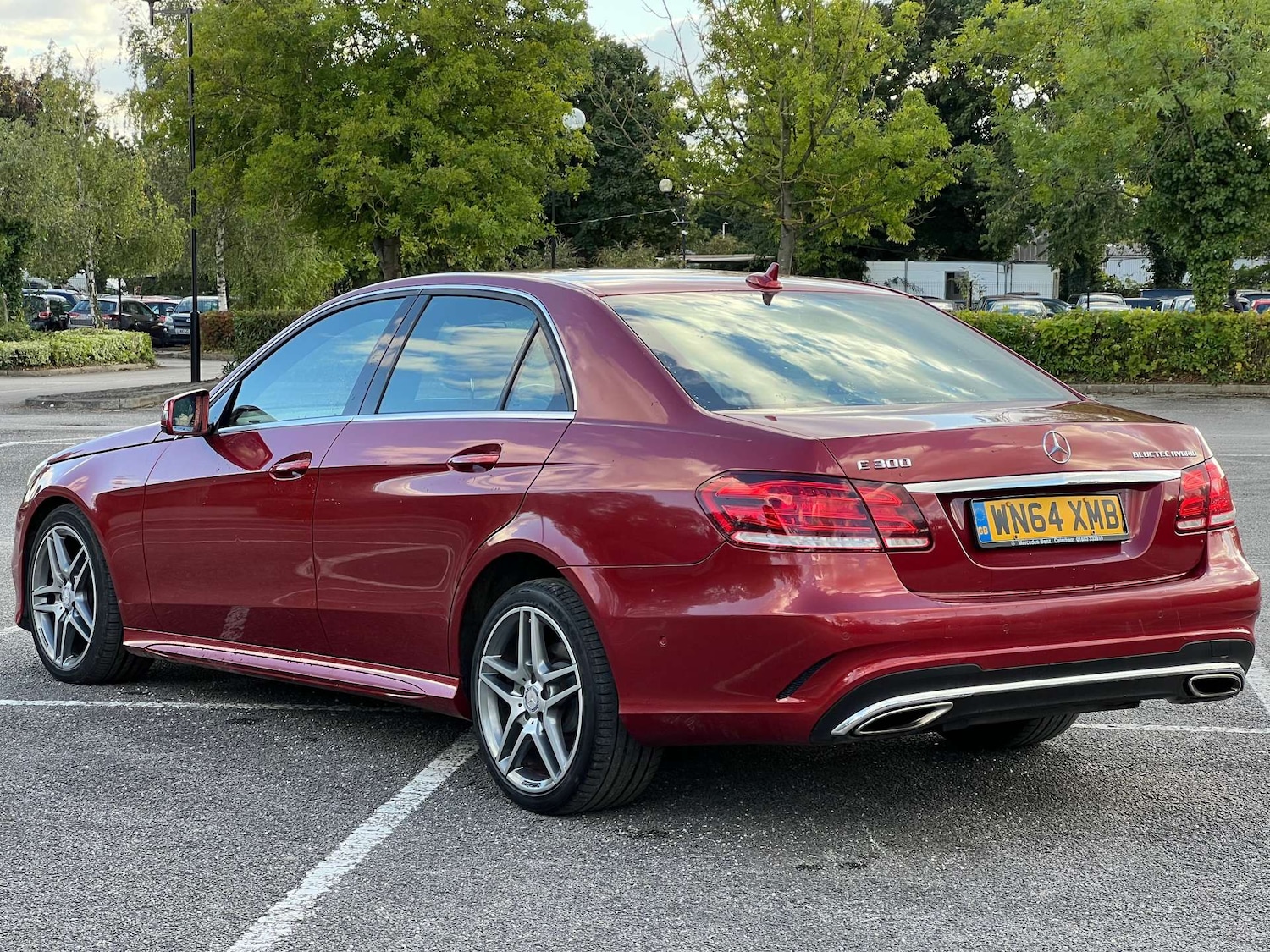 Used Mercedes-Benz E-Class 2014 for sale - 76103834: Photo 8