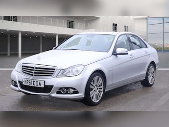 Used Mercedes-Benz C Class 2012 for sale - 76311227: Photo 2