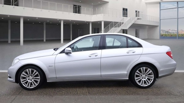 Used Mercedes-Benz C Class 2012 for sale - 76311227: Photo 4