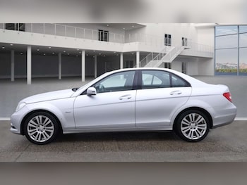 Used Mercedes-Benz C Class 2012 for sale - 76311227: Photo 4