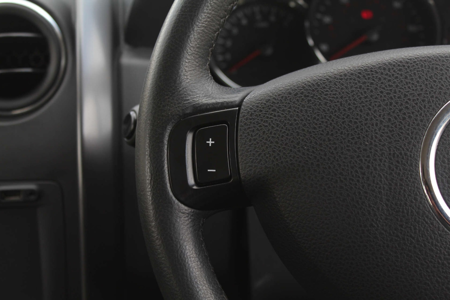 Used Dacia Duster 2016 for sale - 76103872: Photo 12