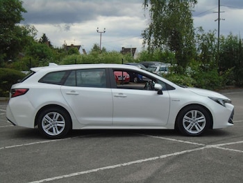 Used Toyota Corolla 2020 for sale - 76103908: Photo 3