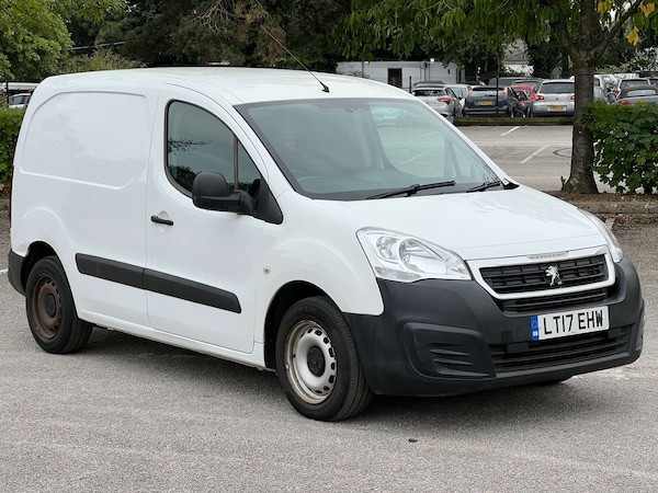 Used Peugeot Partner 2017 for sale - 76103878: Photo 1