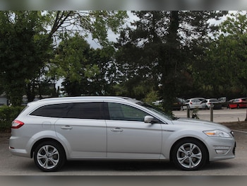 Used Ford Mondeo 2014 for sale - 76103793: Photo 2