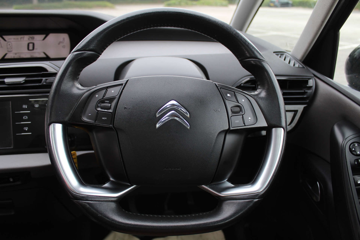 Used Citroen C4 Grand Picasso 2015 for sale - 76103929: Photo 14