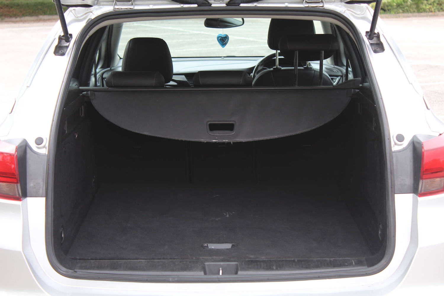 Vehicle 29