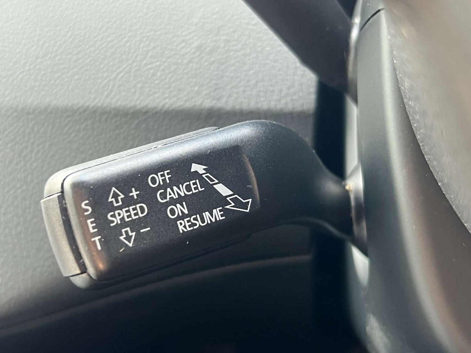 Used Volkswagen Passat 2010 for sale - 76103798: Photo 19