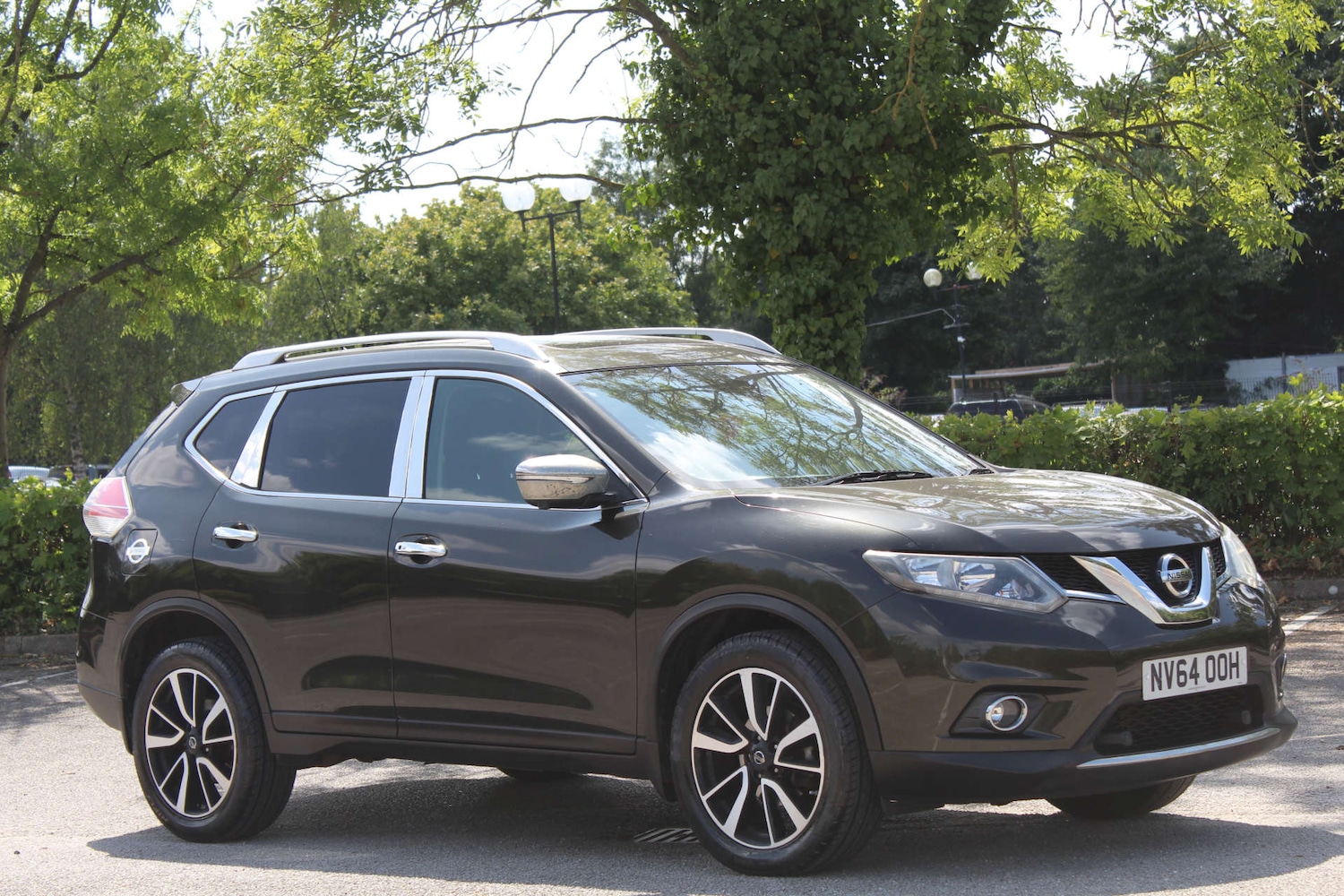 Used Nissan X-Trail 2014 for sale - 76103749: Photo 1