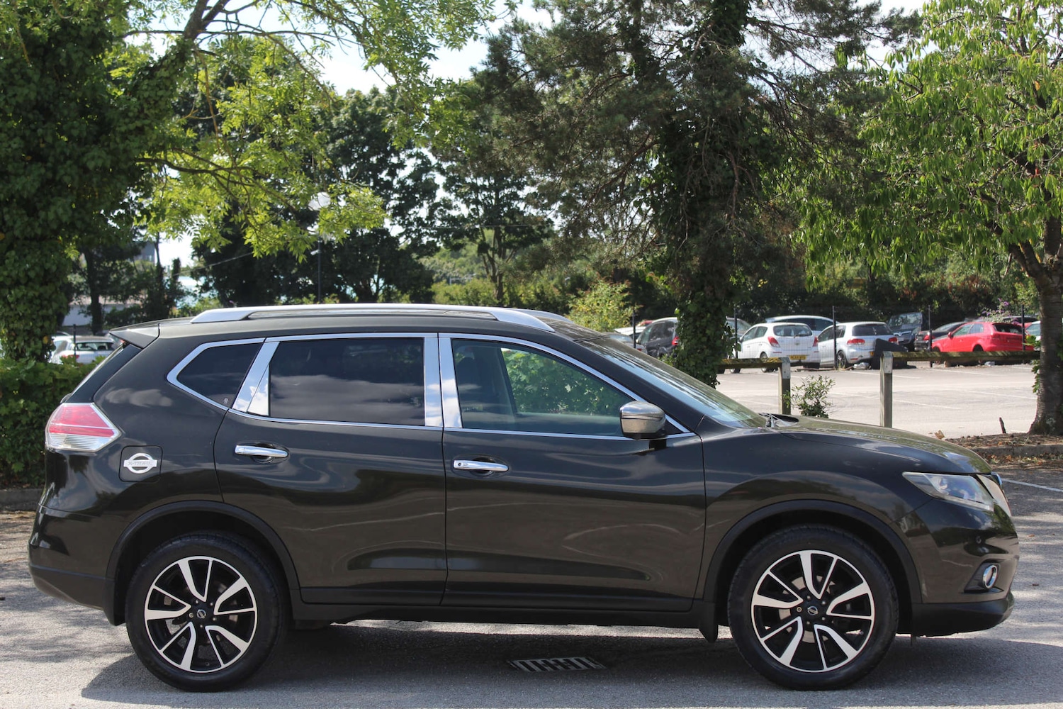 Used Nissan X-Trail 2014 for sale - 76103749: Photo 2