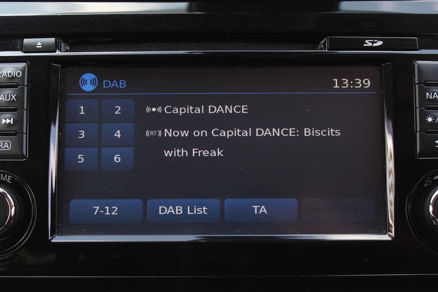 Used Nissan X-Trail 2014 for sale - 76103749: Photo 27