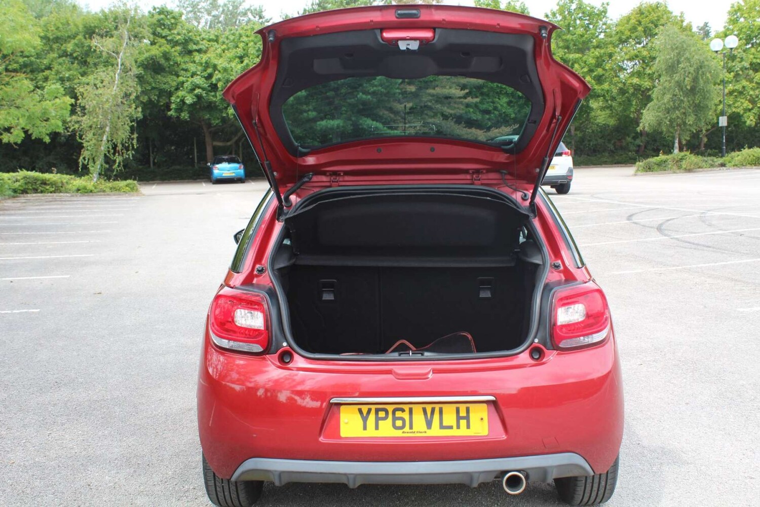 Vehicle 29