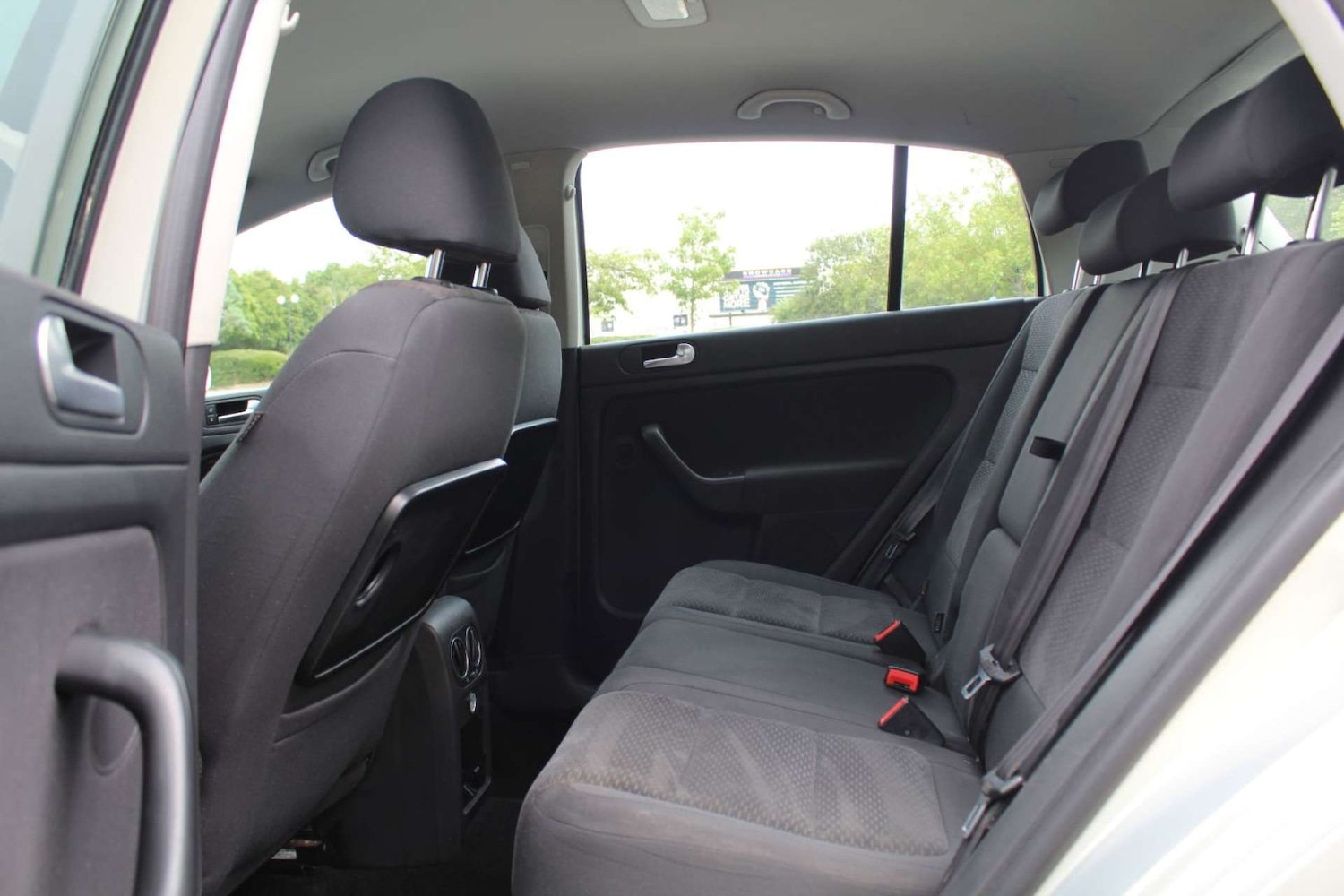 Used Volkswagen Golf Plus 2011 for sale - 76103810: Photo 11