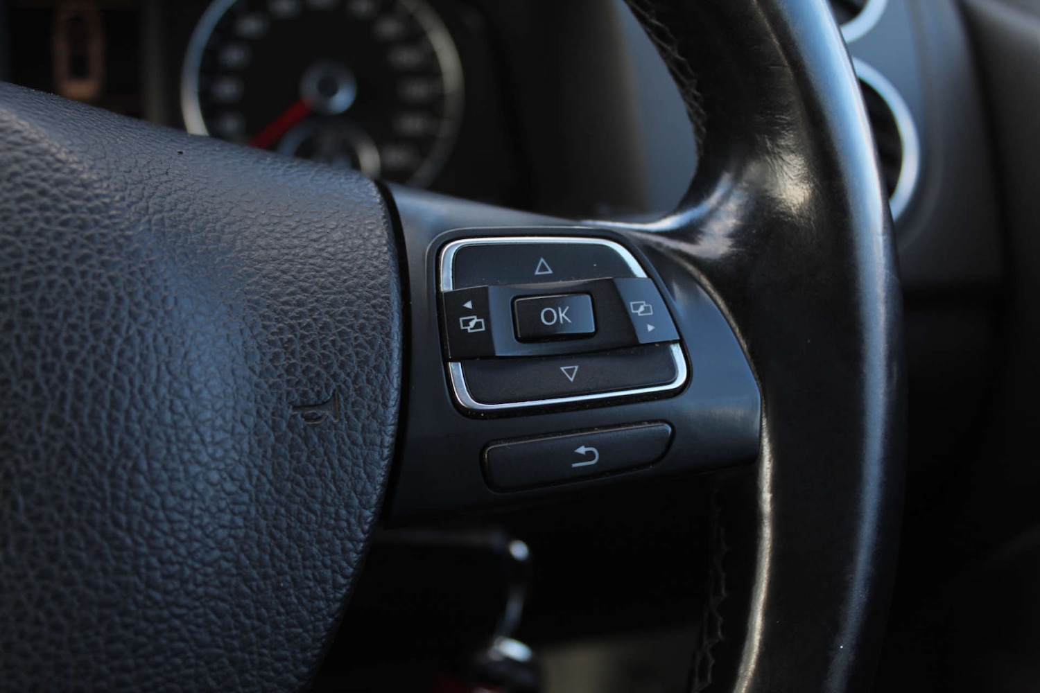 Used Volkswagen Golf Plus 2011 for sale - 76103810: Photo 16