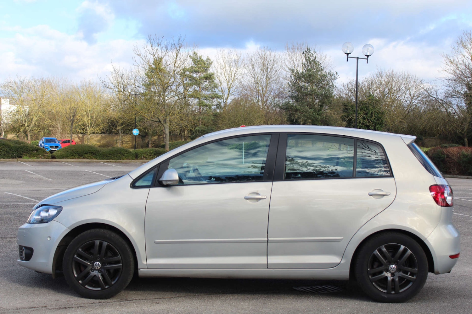 Used Volkswagen Golf Plus 2011 for sale - 76103810: Photo 6