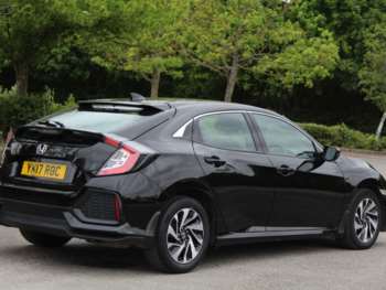 Used Honda Civic 2017 for sale - 74551627: Photo