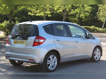 Used Honda Jazz 2014 for sale - 74609421: Photo