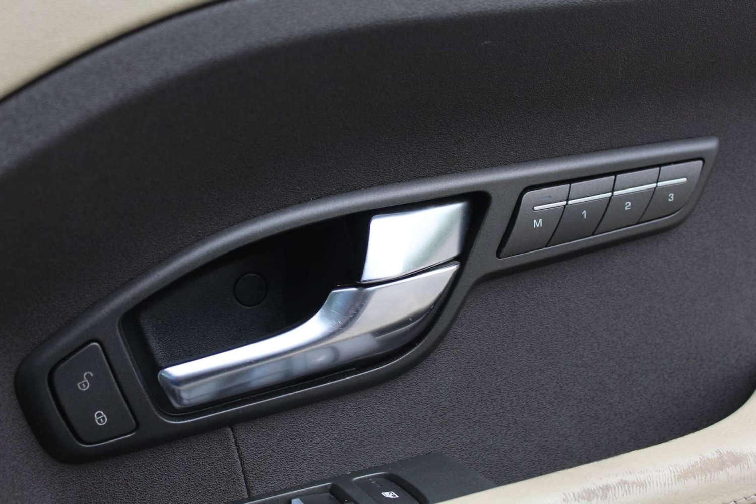 Used Land Rover Range Rover Evoque 2012 for sale - 76103903: Photo 28