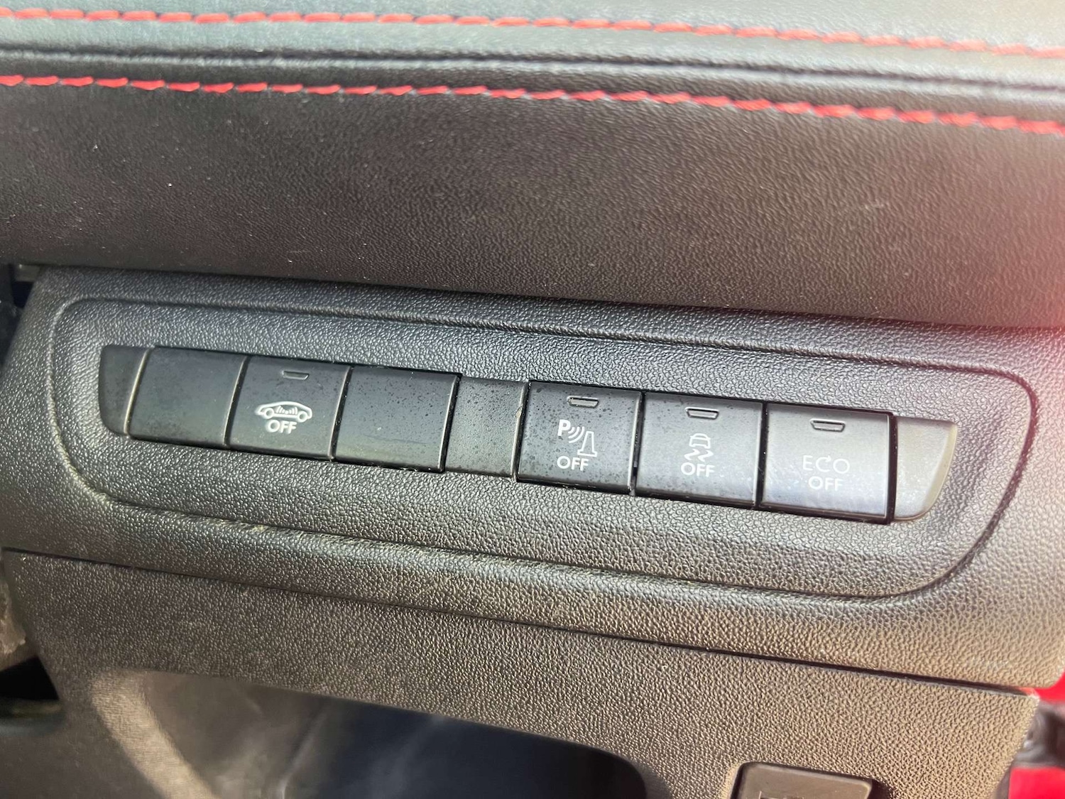 Used Peugeot 208 2015 for sale - 76103919: Photo 12