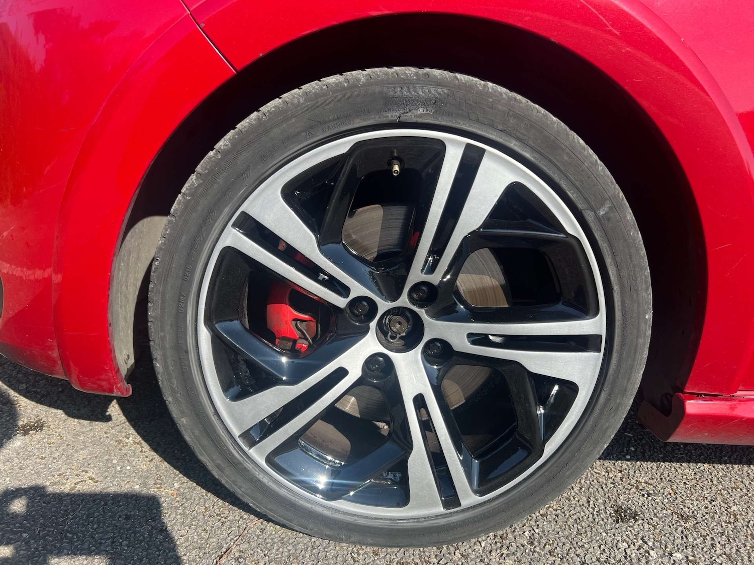 Used Peugeot 208 2015 for sale - 76103919: Photo 14