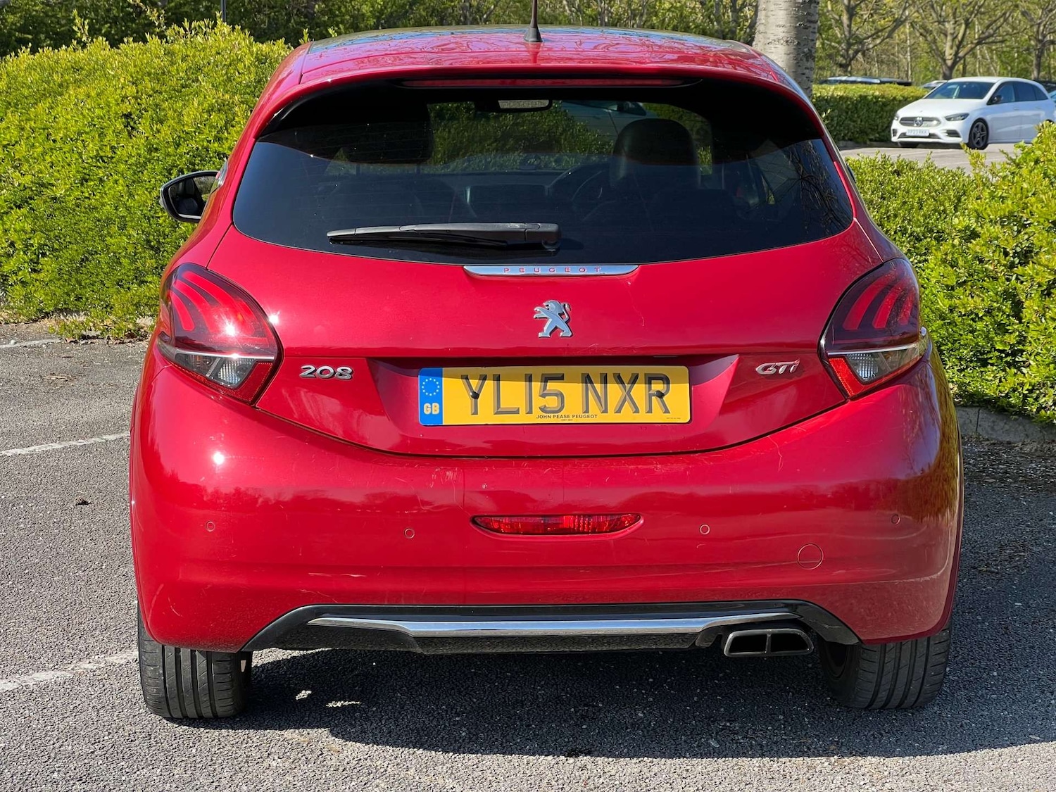 Used Peugeot 208 2015 for sale - 76103919: Photo 5