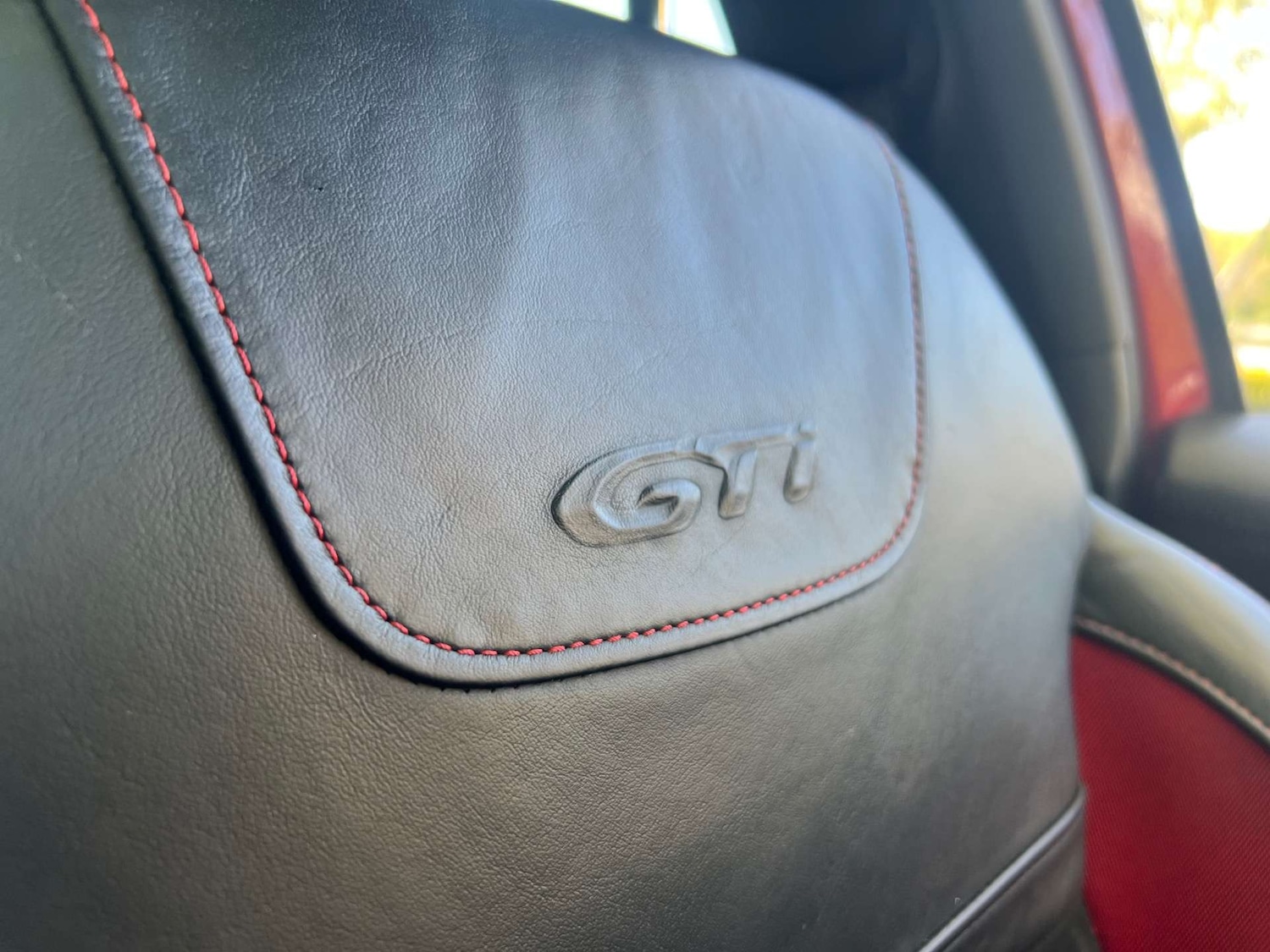 Used Peugeot 208 2015 for sale - 76103919: Photo 8