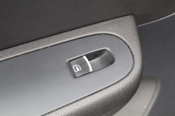 Used Volkswagen Sharan 2012 for sale - 76103855: Photo 19