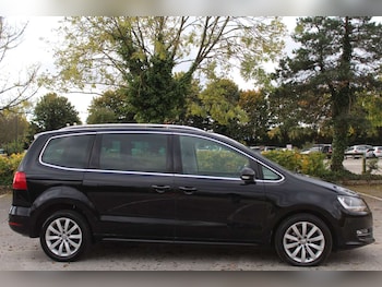 Used Volkswagen Sharan 2012 for sale - 76103855: Photo 2