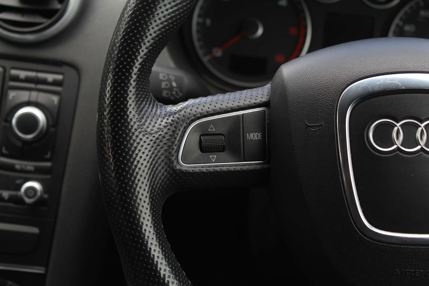 Used Audi A3 2009 for sale - 76103766: Photo 12