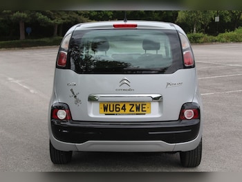 Used Citroen C3 Picasso 2014 for sale - 76103816: Photo 4