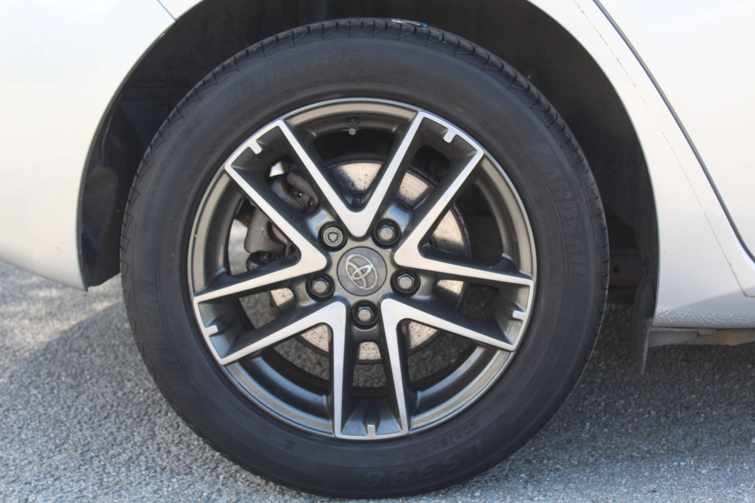 Used Toyota Auris 2015 for sale - 76103799: Photo 33