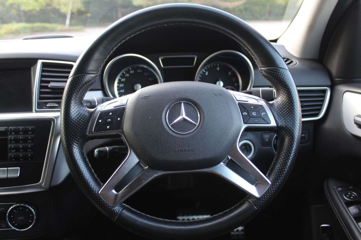 Used Mercedes-Benz M-Class 2013 for sale - 76103764: Photo 15