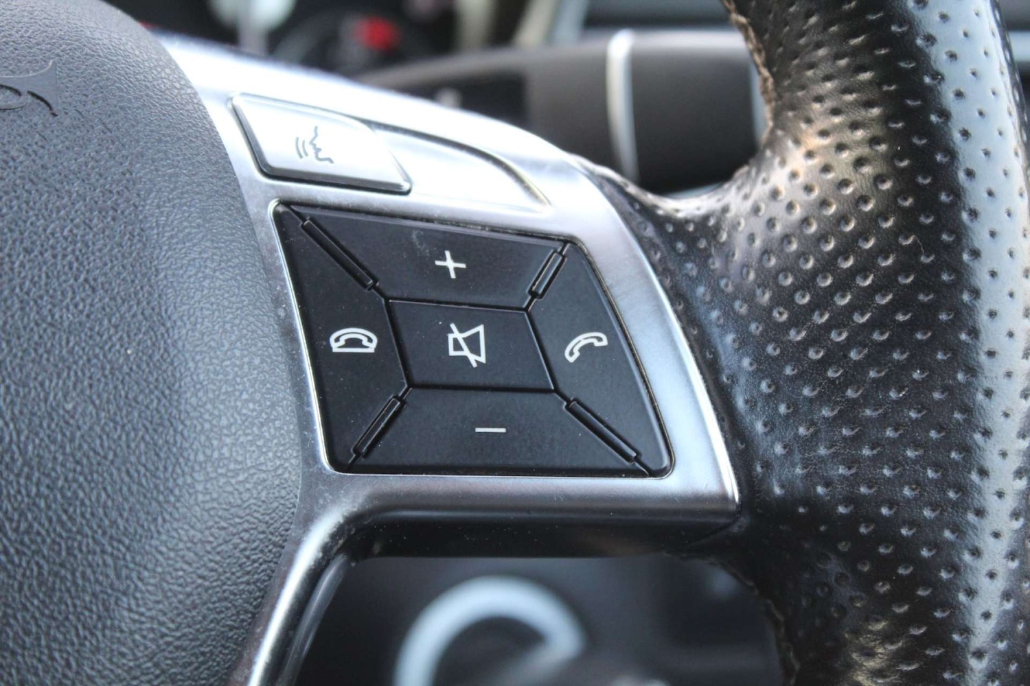 Used Mercedes-Benz M-Class 2013 for sale - 76103764: Photo 17