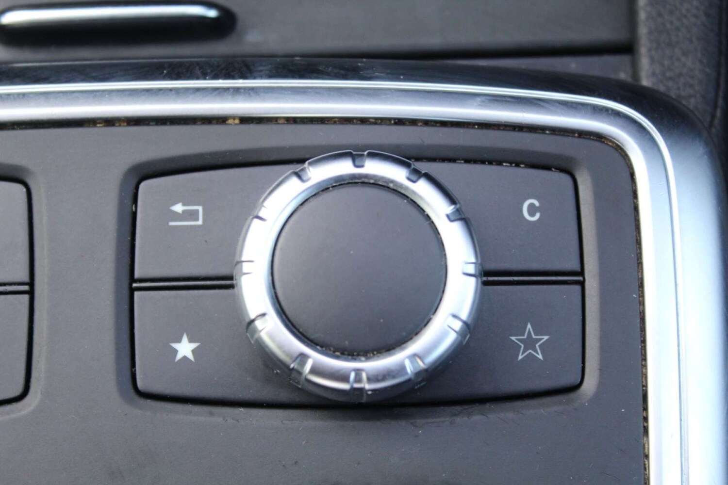 Used Mercedes-Benz M-Class 2013 for sale - 76103764: Photo 33