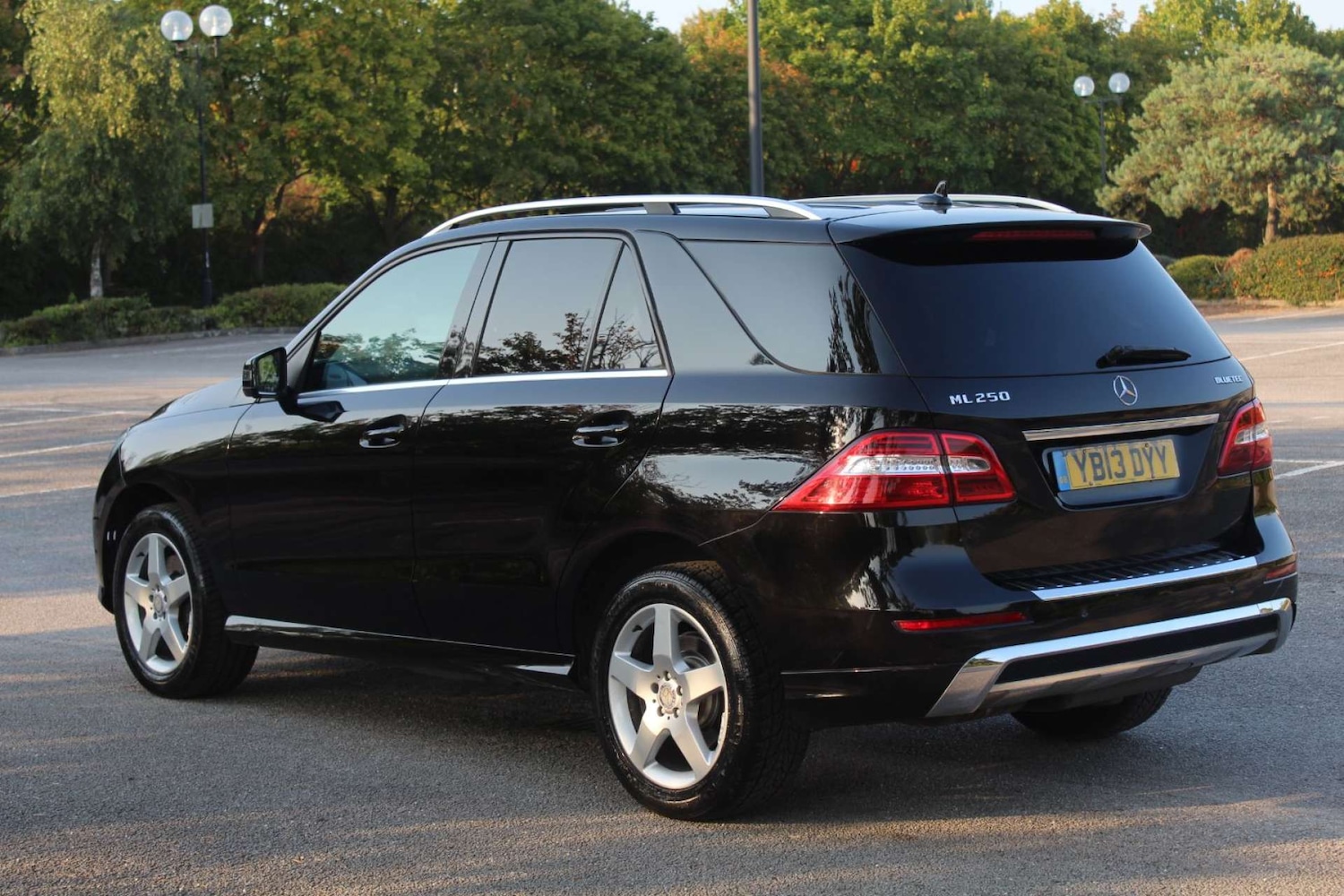 Used Mercedes-Benz M-Class 2013 for sale - 76103764: Photo 4
