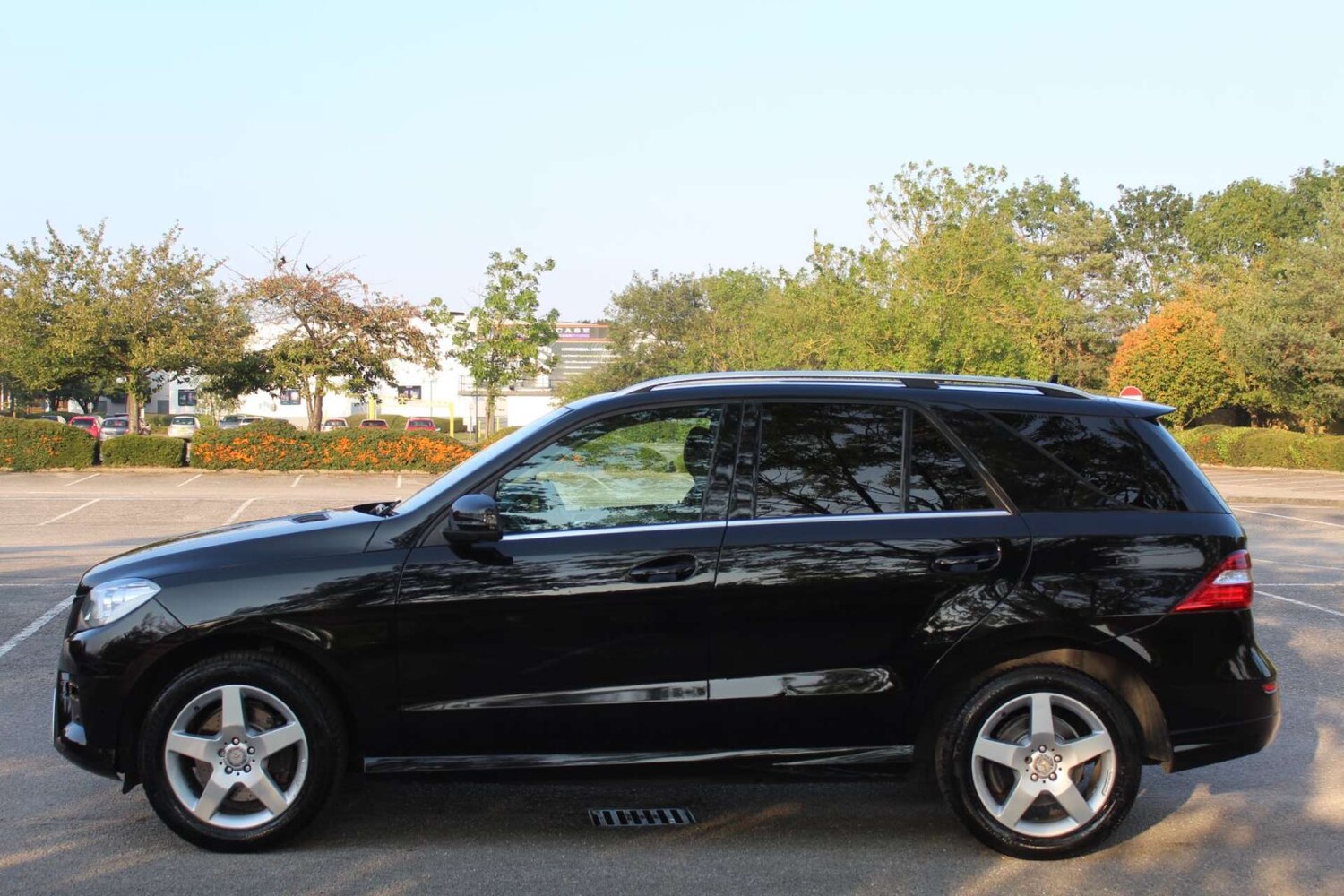 Used Mercedes-Benz M-Class 2013 for sale - 76103764: Photo 5